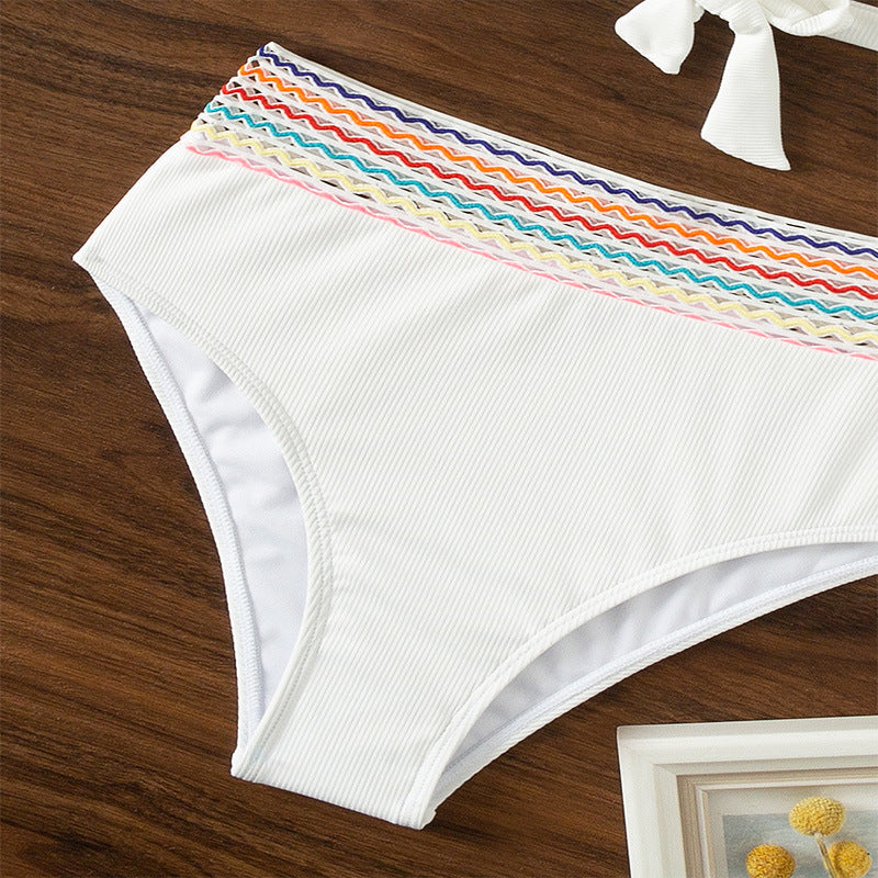 Bikini Top Incrociato e Slip Modellante a Vita Alta